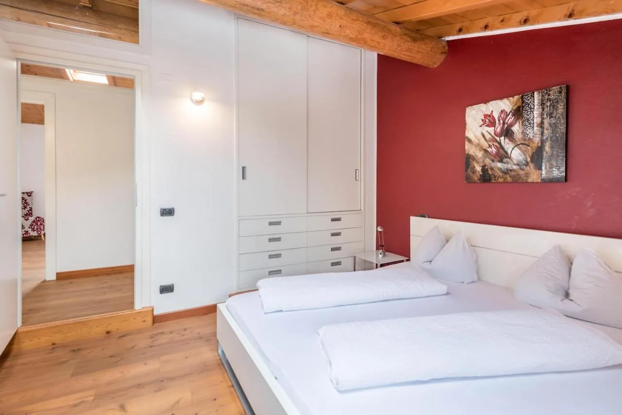 Casa vacanze Apt Rustico Costermano